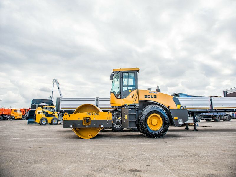 Аренда грунтового катка SDLG RS7120